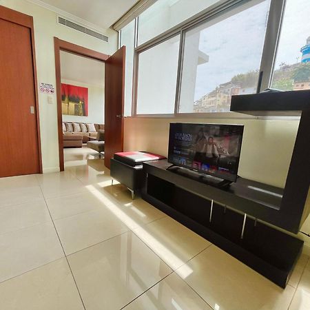 Suite Riverfront Puerto Santa Ana Guayaquil Bagian luar foto