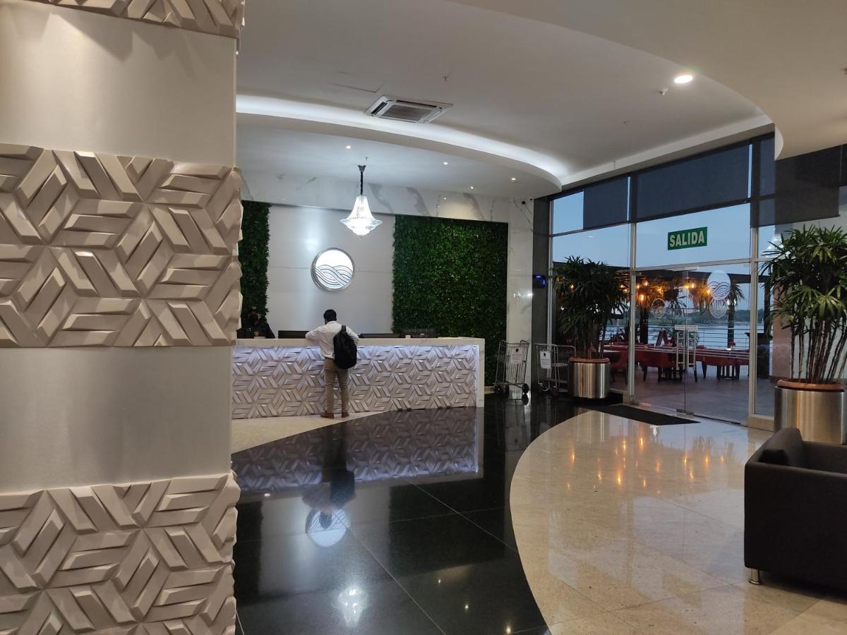 Suite Riverfront Puerto Santa Ana Guayaquil Bagian luar foto