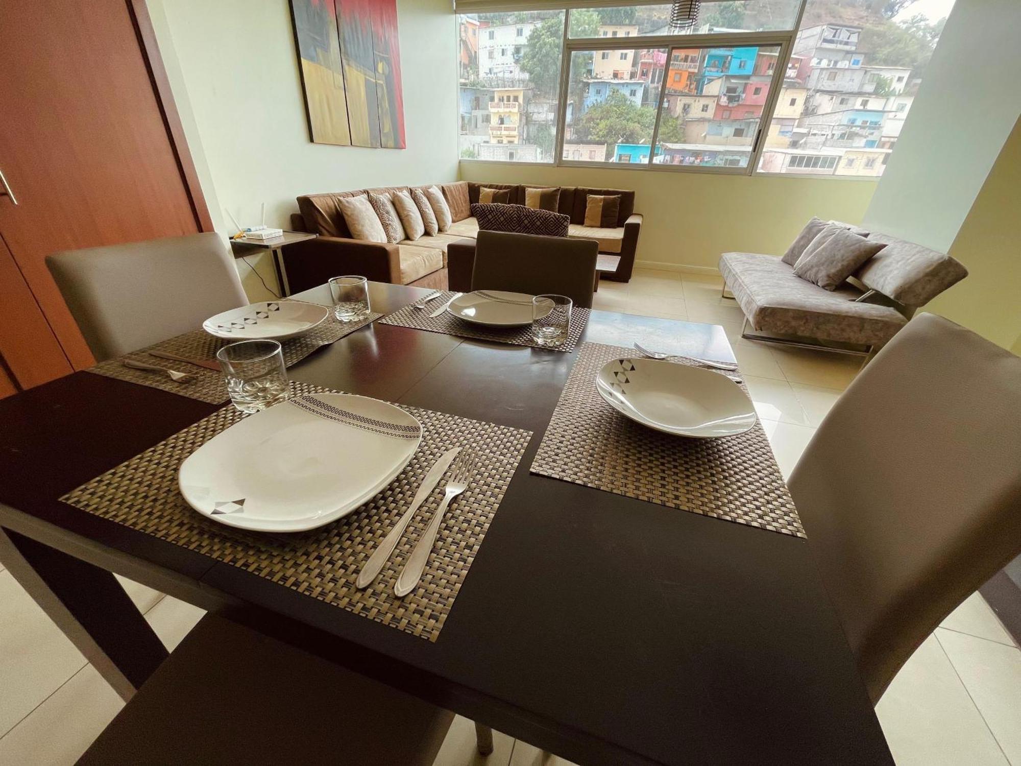 Suite Riverfront Puerto Santa Ana Guayaquil Bagian luar foto